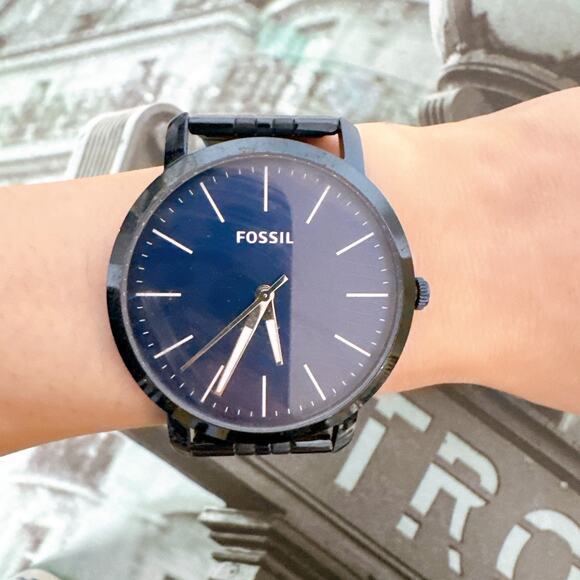 Fossil BQ2324 44Mm Luther Blue Round Stainless Steel Watch main image 4